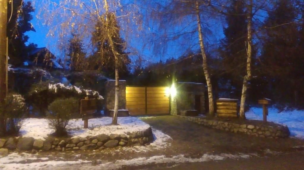 Chalet Tierras Del Sur I Un Calido Lugar Villa La Angostura